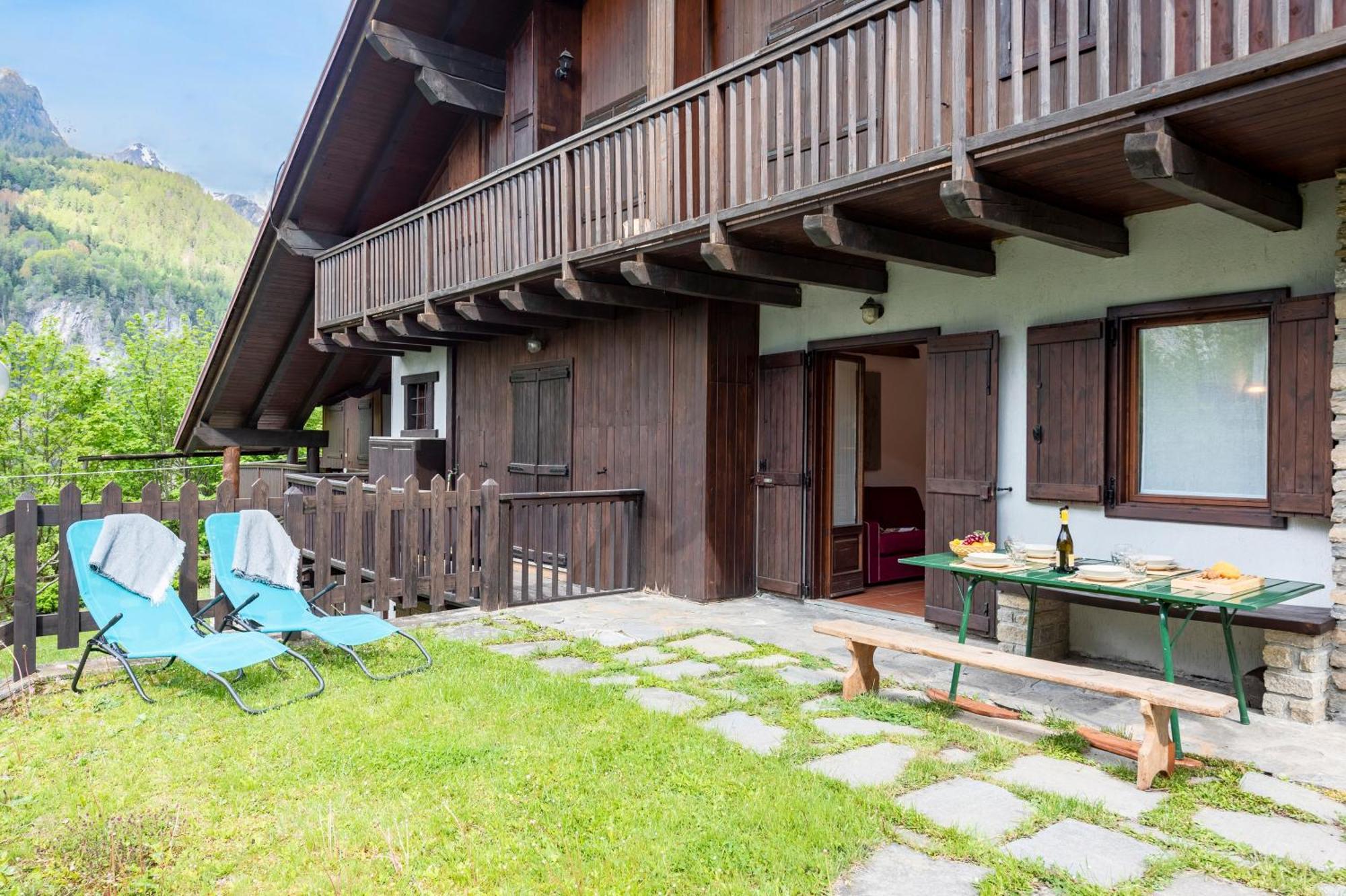Flat With Garden In - Happy Courmayeur